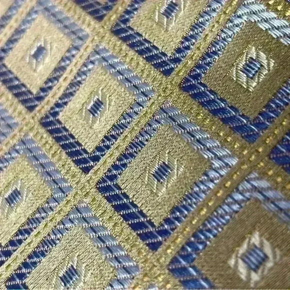 Platinum Designs Hand Made 100% Silk Men’s Necktie Geometric Blue & Tan Long Tie - Picture 4 of 6